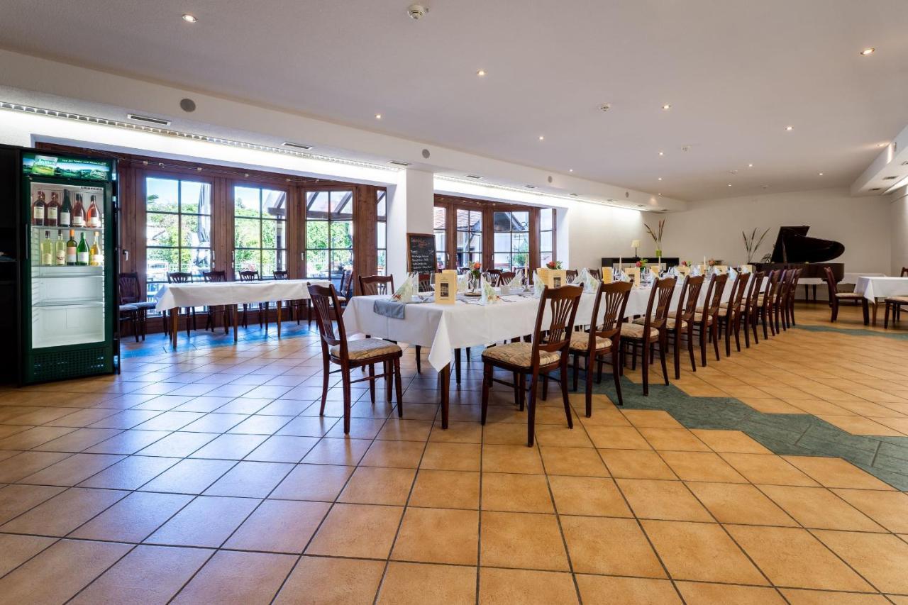 Hotel Reussischer Hof Schmölln Esterno foto
